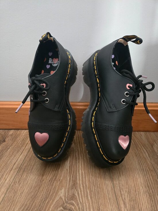 Brand New Dr Martens AirWair 1461 Quad Heart Leather Platform Oxfords - Picture 4 of 10